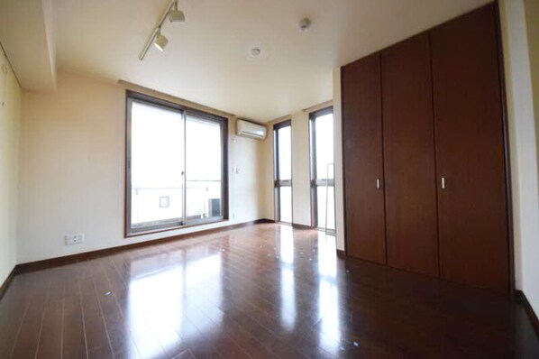 KIRIE MAISON国立の物件内観写真